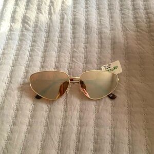 NWT AE sunglasses